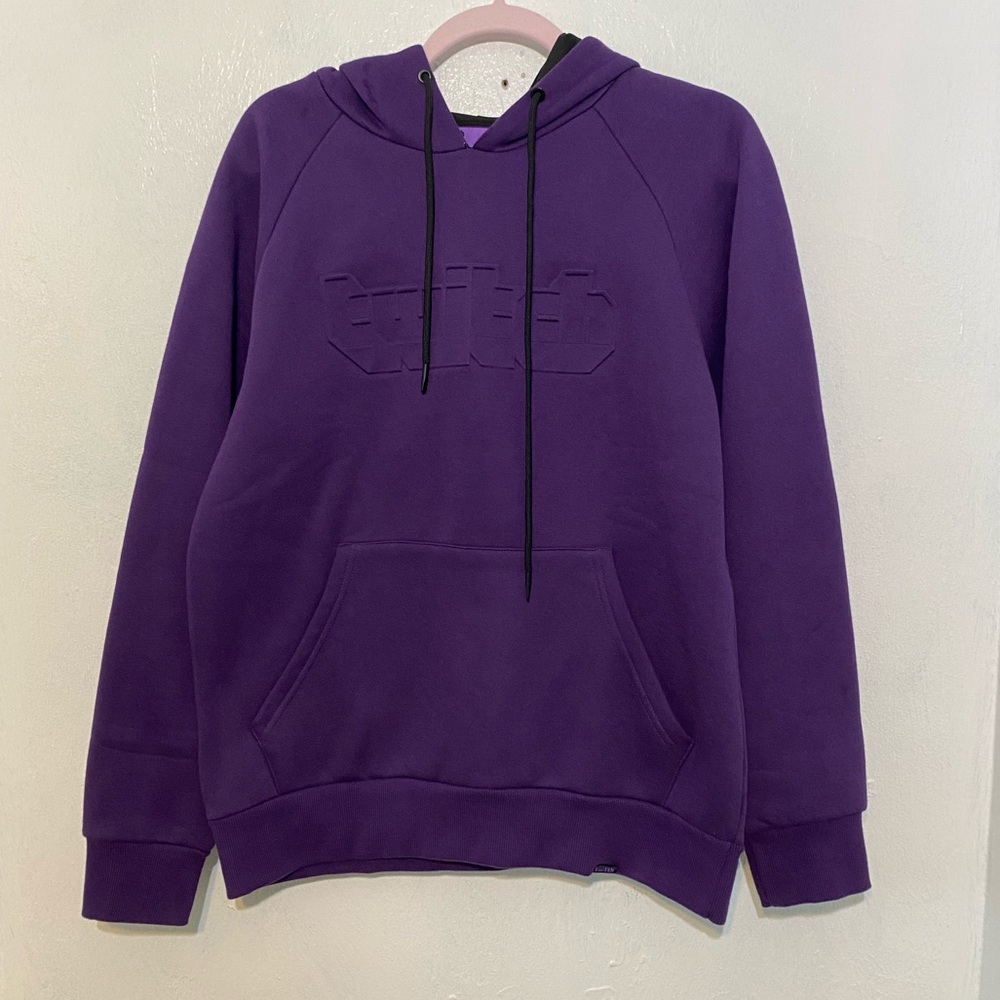 Twitch Purple Hoodie with kangaroo pocket in size M.